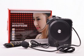 Megafono amplificador de voz con radio (1).jpg
